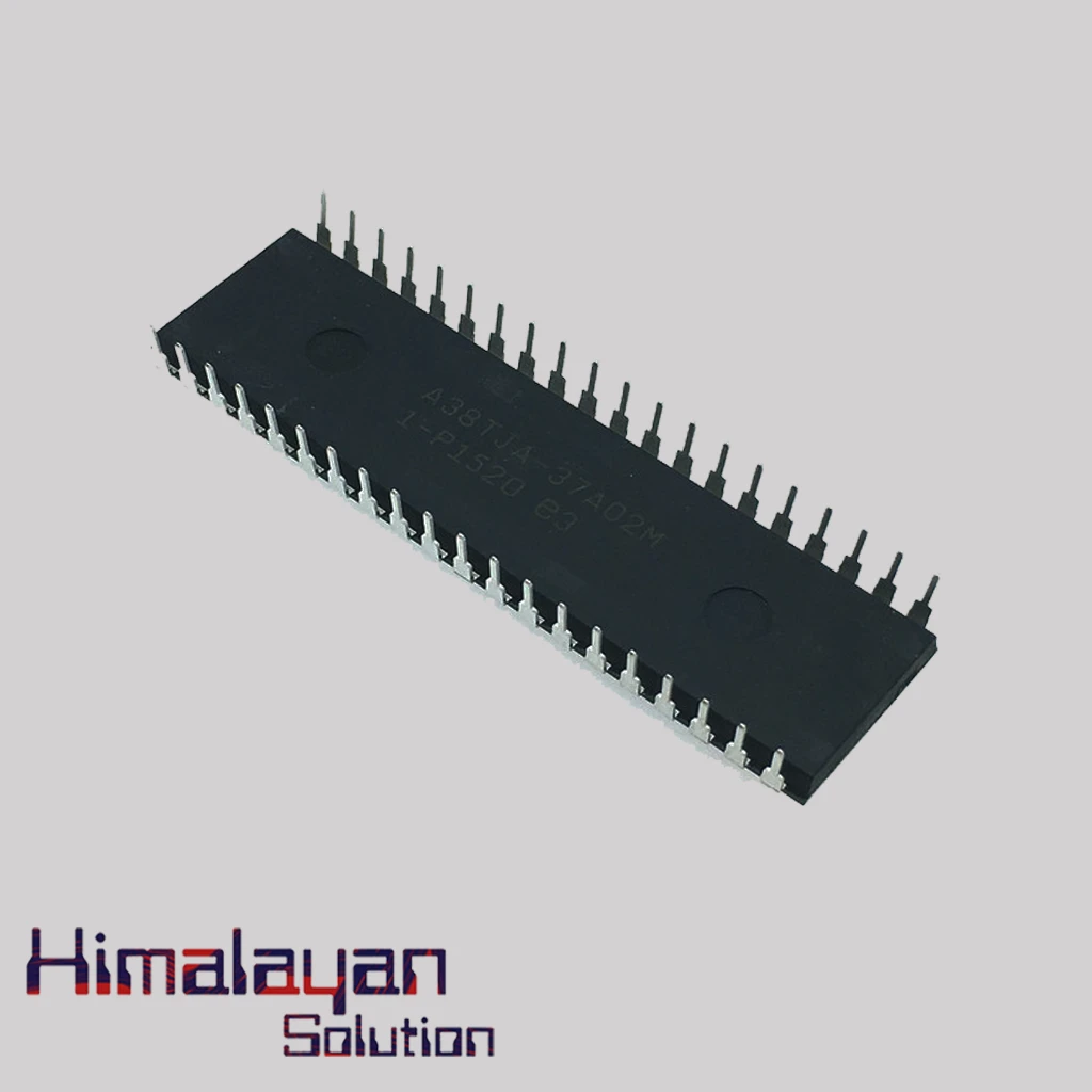 AT 89S52 IC