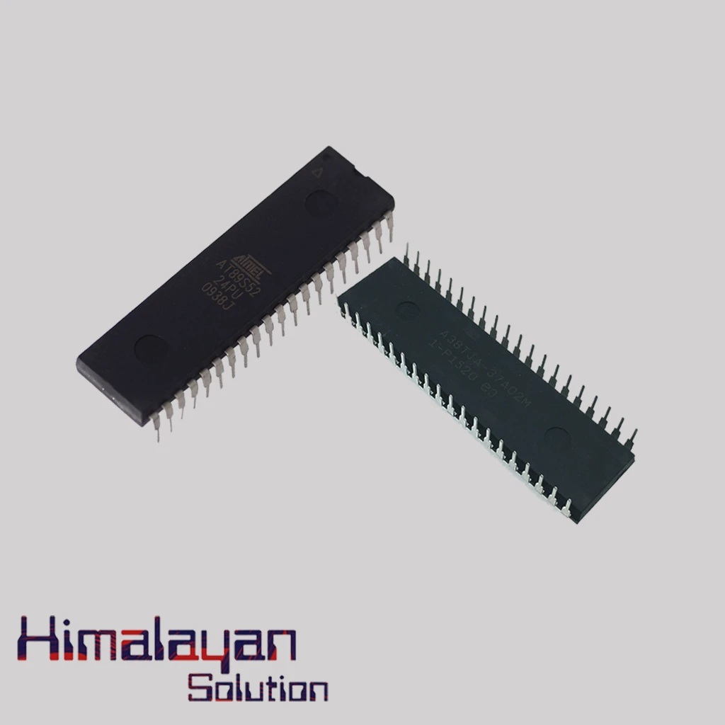 AT 89S52 IC