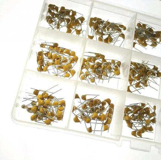 450PCS Ceramic Capacitor Assortment Kit with Storage Case 15Values 50V 10pF~100nF